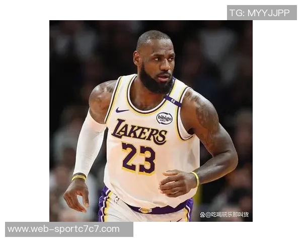 詹姆斯再创辉煌单场17分续写生涯第23季得分传奇