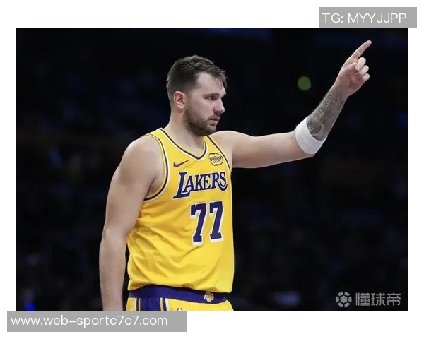 东契奇称若艾顿持续高水平表现球队胜算将大幅提升