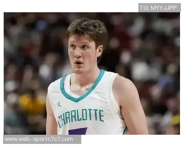 卡尔克布伦纳在四场比赛中贡献15个以上盖帽成为03至04赛季以来第三位新秀 卡尔克布伦纳在四场比赛中贡献15个以上盖帽成为03至04赛季以来第三位新秀